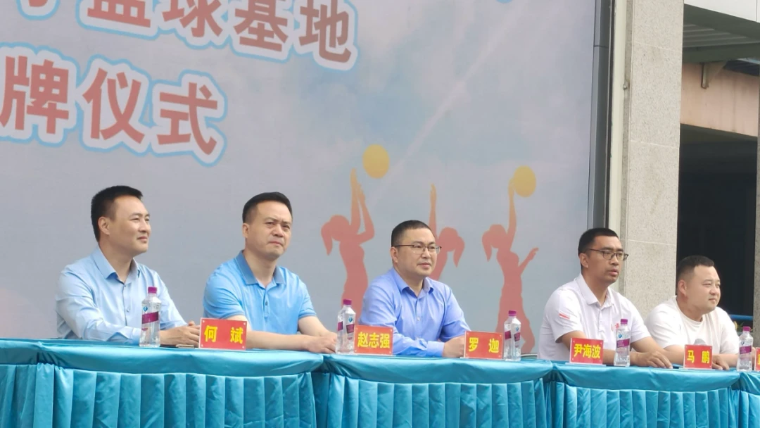 如何制定有效的篮球训练策略以提高球员表现_2